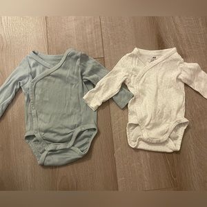 H&M Newborn Longsleeve Bodysuit Onesies